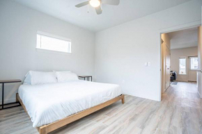 Wonderful for Long Term Stays, near local grocery store and coffee shop!